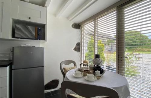 Rhyd-y-clafdy House | Tyddyn Y Felin