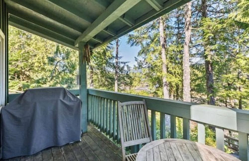 Ucluelet Cottage | Ucluelet Cottage with Water Access