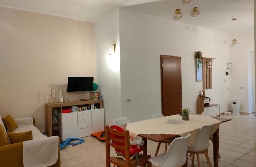 Gela House | Under Royal