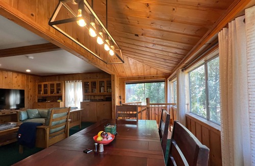 Cedar Glen Cottage | Unique 1926 Mountain Cottage Perched Above Lake Arrowhead