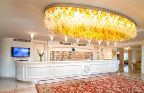 Pinarella Hotel | Universal Hotel