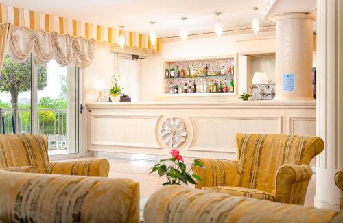 Pinarella Hotel | Universal Hotel