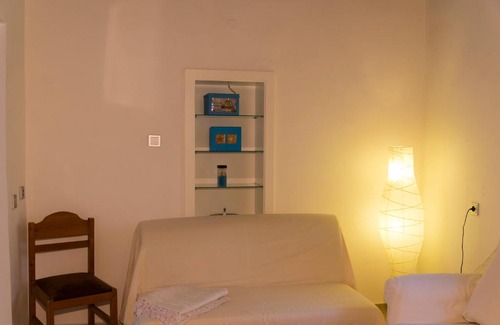 Livadia Apartment | Uno House