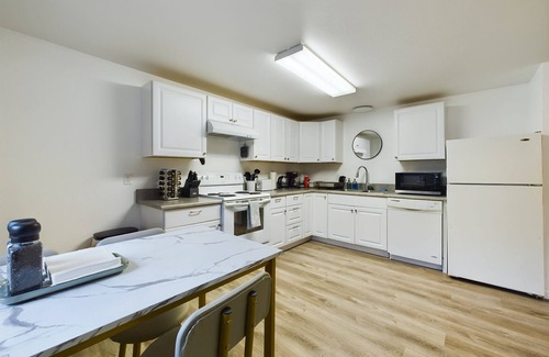 West Juneau House | Updated Douglas Apartment, Near Downtown and Skiing