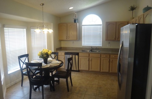 Windsor Palms House | Updated House With Private Pool/Spa, 5 Mins to Disney