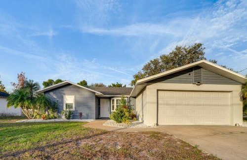 Tavares House | Updated Tavares Retreat Less Than 1 Mile to Boat Ramp