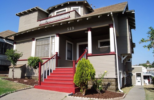 Grant Hill Condo | Upgraded Victorian Unit Close to DT, Conv Ctr, Zoo, Coronado, Airport, Sea World