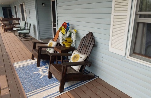 La Pointe Condo | Upper level, one bedroom, one bath condo, with Lake Superior views.