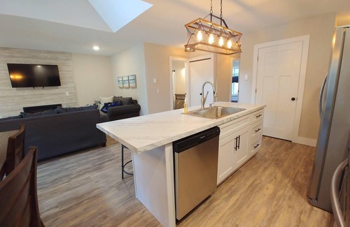 Mears House | Upper Silver Lake House