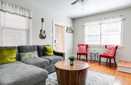 Richmond House | Urban Oasis free parking fully fenced fire pit