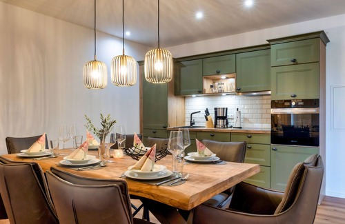 Monkebull Apartment | Vacation apartment/apartment for 10 guests with 130m² in Langenhorn (296520)