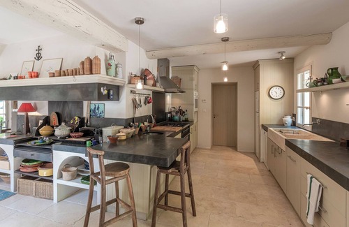 Eyragues House | Vacation home for rent in Provence, near Alpilles