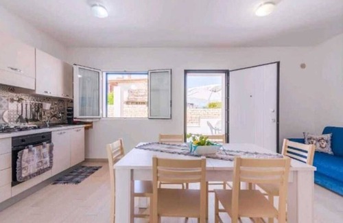 Noto Marina Cottage | Vacation Home Marietta