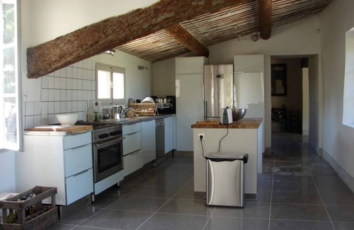 Oppede Villa | Vacation rental house with pool OPPEDE LS2-114