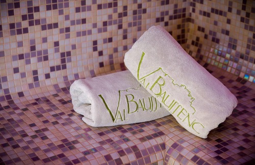 Maussane Hotel | Val Baussenc, The Originals Relais