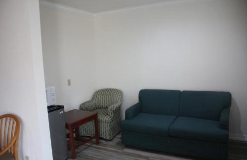 Benton Tract Hotel | Value Inn & Suites