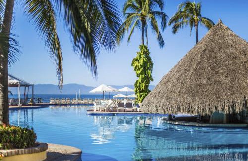 Marina Vallarta Resort | Velas Vallarta Suite Resort All-Inclusive