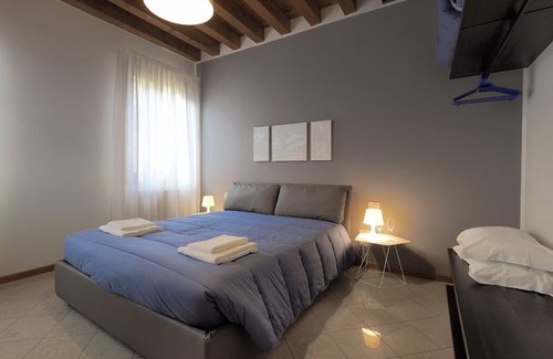 Cannaregio Apartment | Venetian Style 1