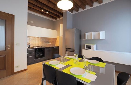 Cannaregio Apartment | Venetian Style 3