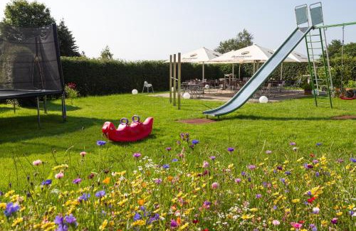 Mutzenich Hotel | Venngasthof Zur Buche