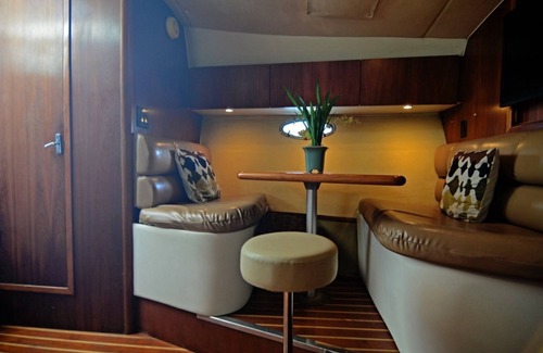 La Romana Boat Rental | Very luxurious accommodation on a boat, room, bathroom and fine wood finishes.