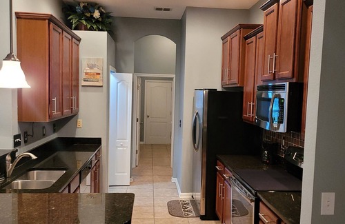 Northside House | Very neat & sweet home close to JAX Airport