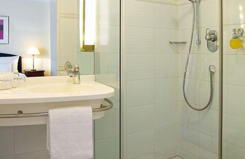 Zentrum-Ost Hotel | Victor's Residenz-Hotel Leipzig