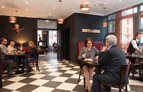 Saarlouis Hotel | Victor's Residenz-Hotel Saarlouis