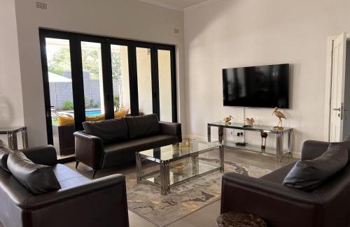 Victoria Falls Apartment | Victoria Falls Estate Villa - 2274