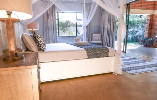 Victoria Falls Villa | Victoria Falls Holiday Home