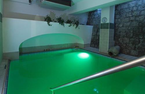 Forio Hotel | Victoria Park Resort