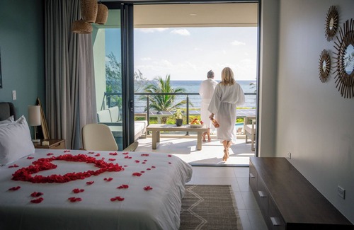 West Bay Hotel | VIDA Cayman