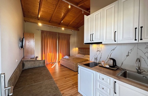 Vlore House | Vila Arial