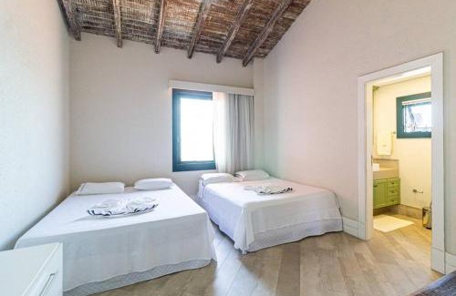 Florianopolis Villa | Vila da Magia Pé na Areia