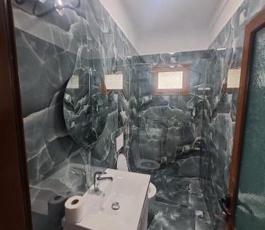 Vlore Ski Chalet | Vila Martini