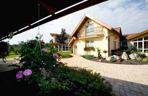 Valca Villa | Vila Valča