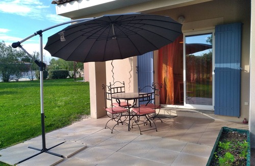 Saint-Saturnin-les-Avignon House | Villa 3 Pièces & Kitchenette Entre Avignon et L'isle sur la Sorgue