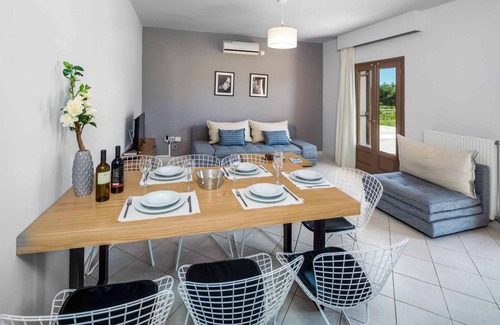 Kalpaki Villa | Villa ∙ 4 bedrooms ∙ 9 guests