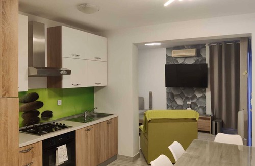 Okrug Gornji Villa | Villa A penthouse - Heated pool