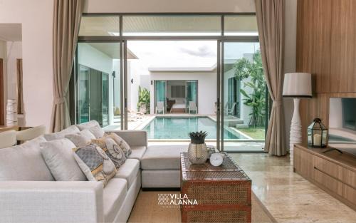 Bang Tao Villa | Villa Alanna Phuket