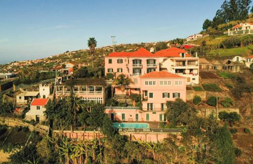 Canhas Bed & Breakfast | Villa Alto Boutique Hotel