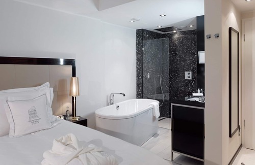 Altstadt I Hotel | Villa am Ruhrufer