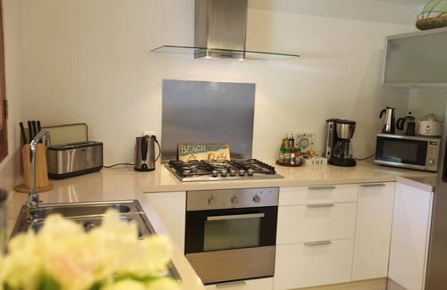 Morne de Depoudre Villa | Villa Anakao - Great Central Location