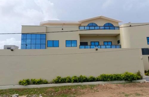 Abomey-Calavi Villa | Villa Belle
