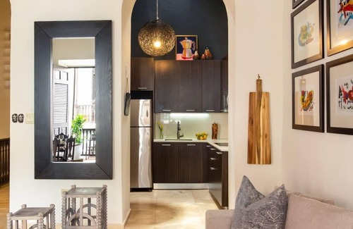 Mercado Apartment | Villa Blanca | Stylish Colonial in Best Location