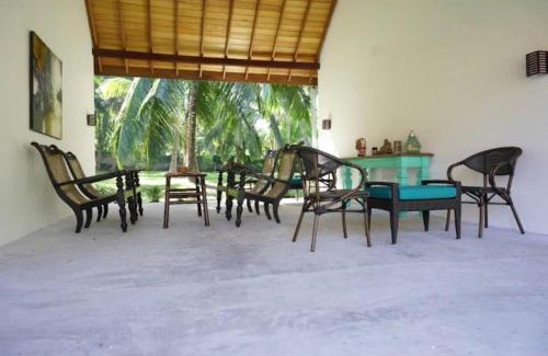 Andiambalama Bed & Breakfast | Villa Blue Lotus