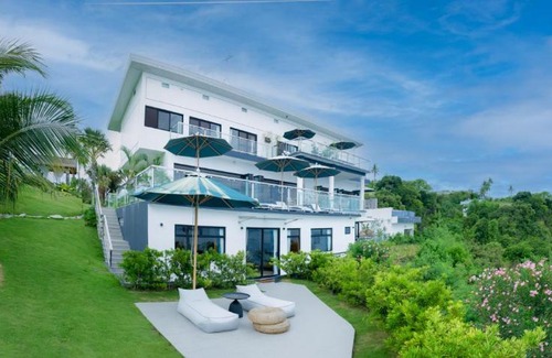 Puerto Galera Resort | Villa Escarceo
