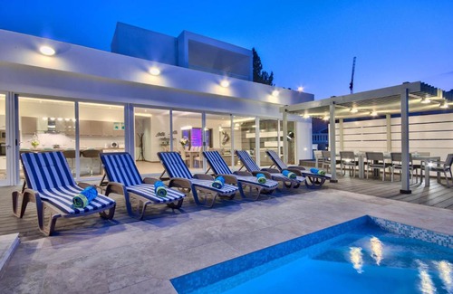 Santa Maria Estate Villa | Villa Gaia - Sunset Views, Indoor Heated Pool, Sauna and Games Room