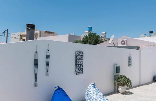 Kalamaki Villa | Villa Iceberg 2 with Pool