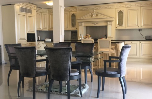 Cannes La Bocca Villa | Villa in Cannes For Holiday Rental